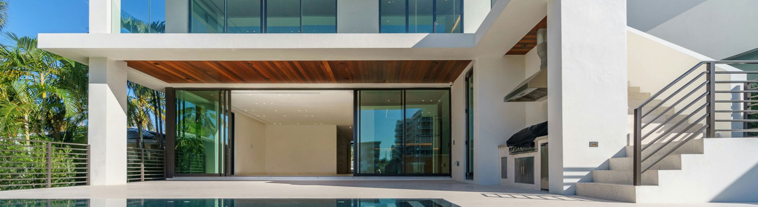 st petersburg hurricane impact windows